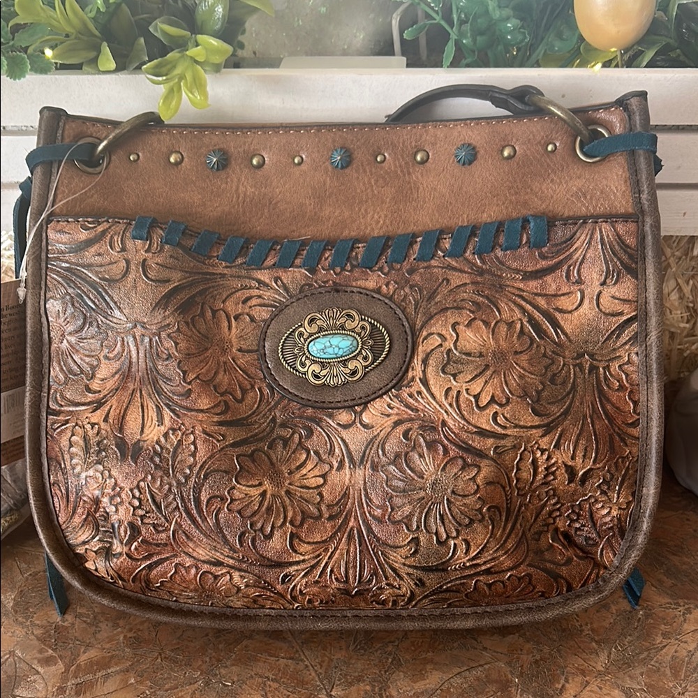 Justin leather cross body bag